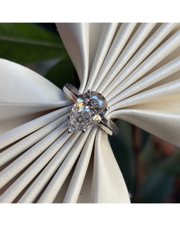 Gioielleria Cerbai - Solitario Goccia 3.01ct Lab Grown