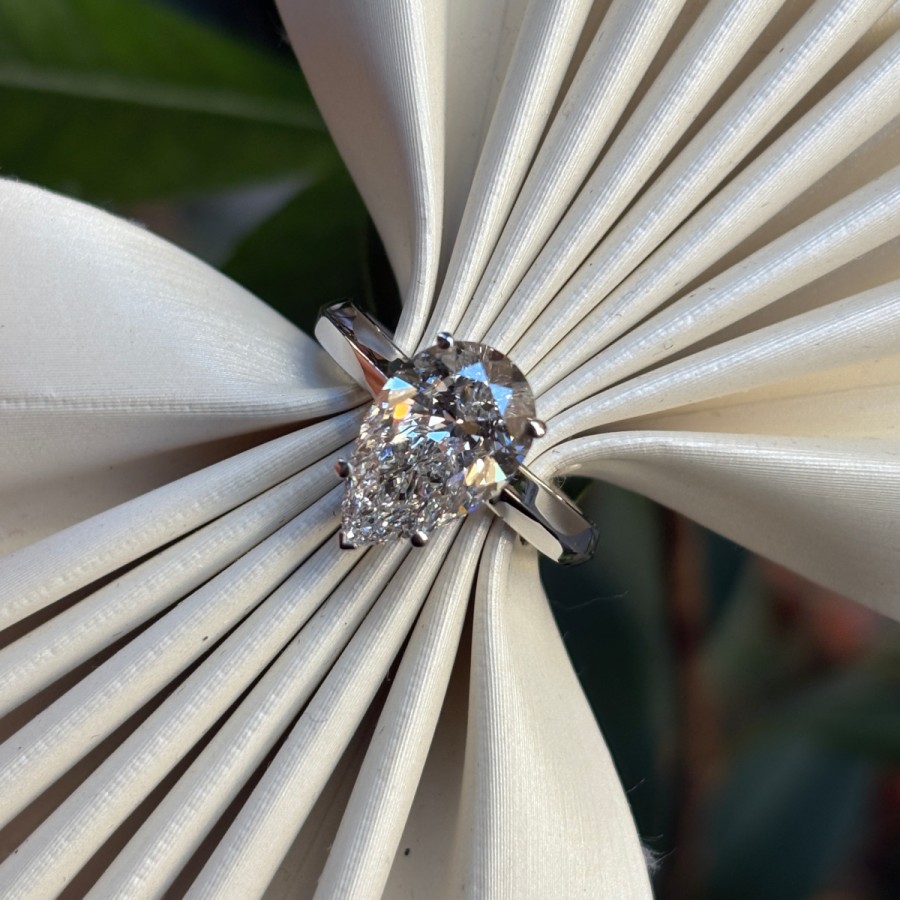 Gioielleria Cerbai - Solitario Goccia 3.01ct Lab Grown